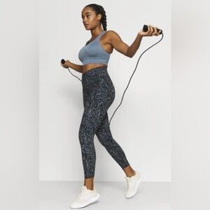 Sweaty Betty - Power High-Waisted 7/8 Workout Leggings - size Medium - EUC